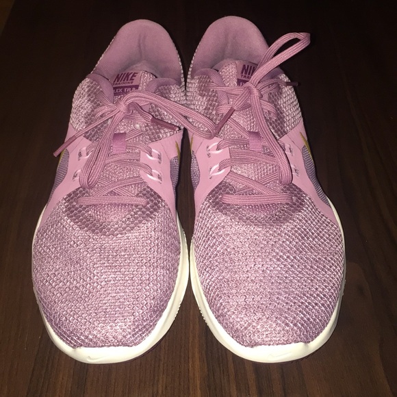 flex tr8 training shoe